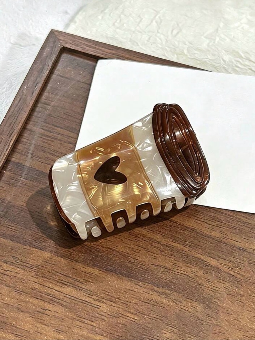 Stylish Heart Accent Brown & Pearl Hair Claw Clip